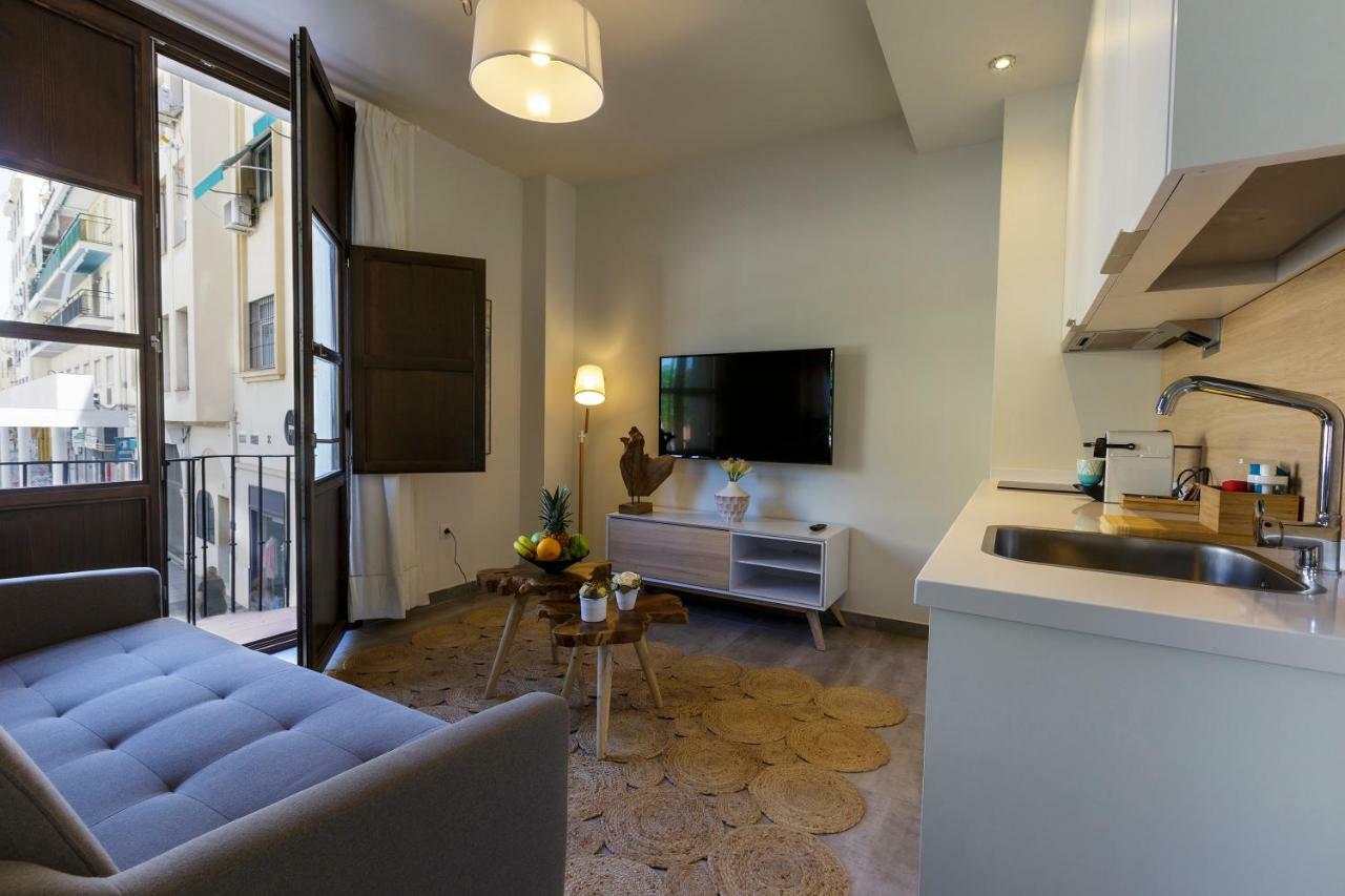 Apartamentos El Marques مالقة المظهر الخارجي الصورة